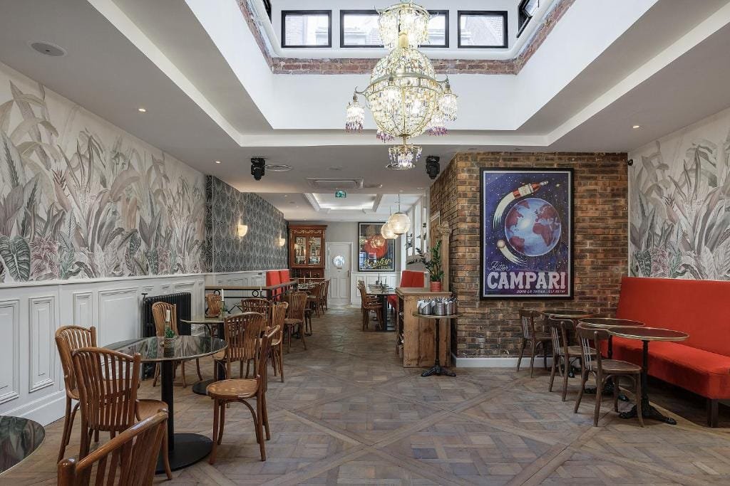 Hôtel Victor, salle de restaurant, secteur Centre-ville, Beauvais